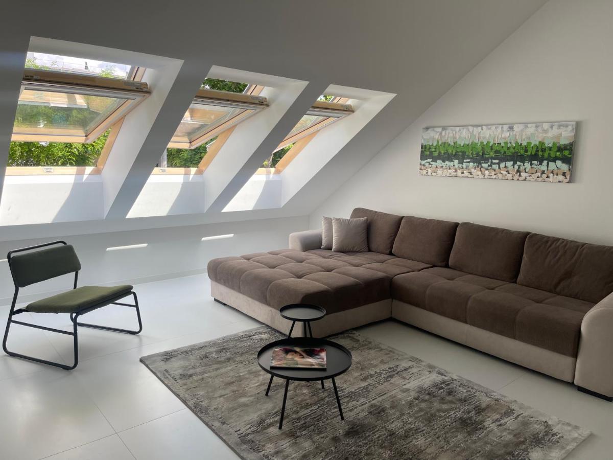 Christy'S House Apartment Debrecen Ngoại thất bức ảnh